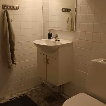 Helt 120 Kvm Med 2 Sovevaerelser, 5 Senge Og Havkig Apartment Allinge-Sandvig